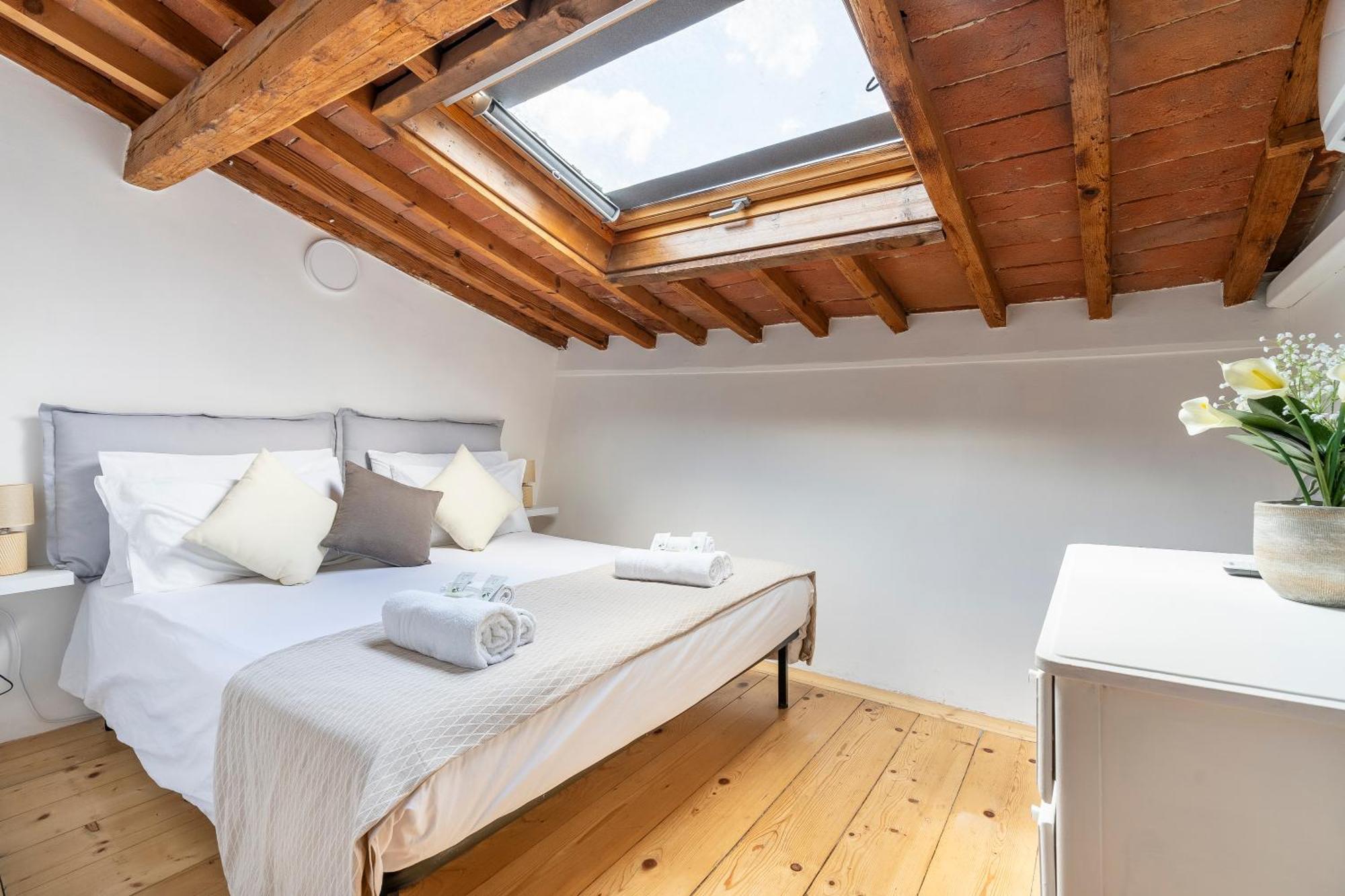 Piazza Santo Spirito Appartamento Con 2 Camere Matrimoniali Florencja Zewnętrze zdjęcie
